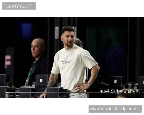 足球明星与记者激烈冲突引发媒体热议背后真相揭秘